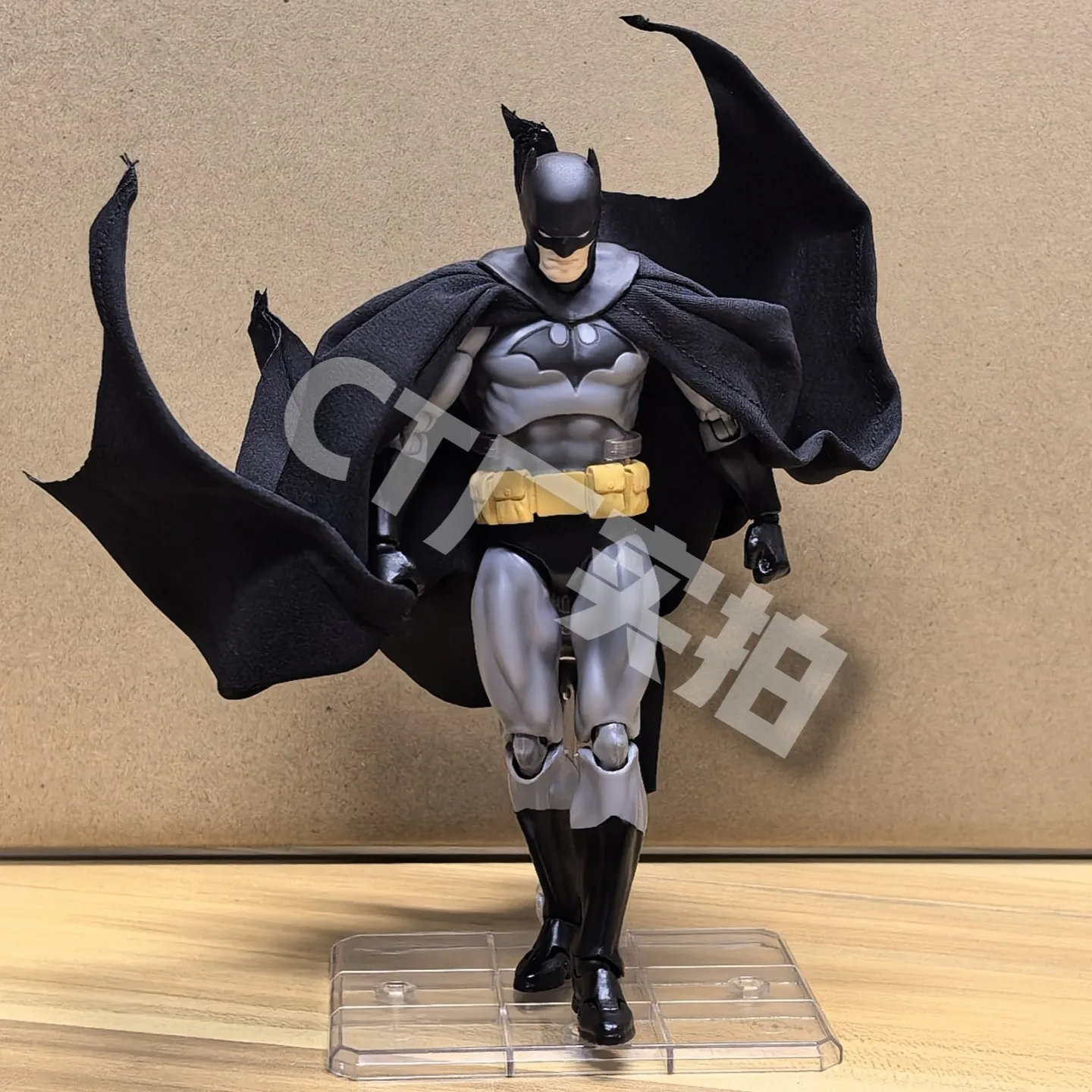 Ct Toys In Stock Batman Figure Batman Mafex 126 Action Figures Justice League Hush Figurine The Dark Knight Collection Toy Gifts - Image 6