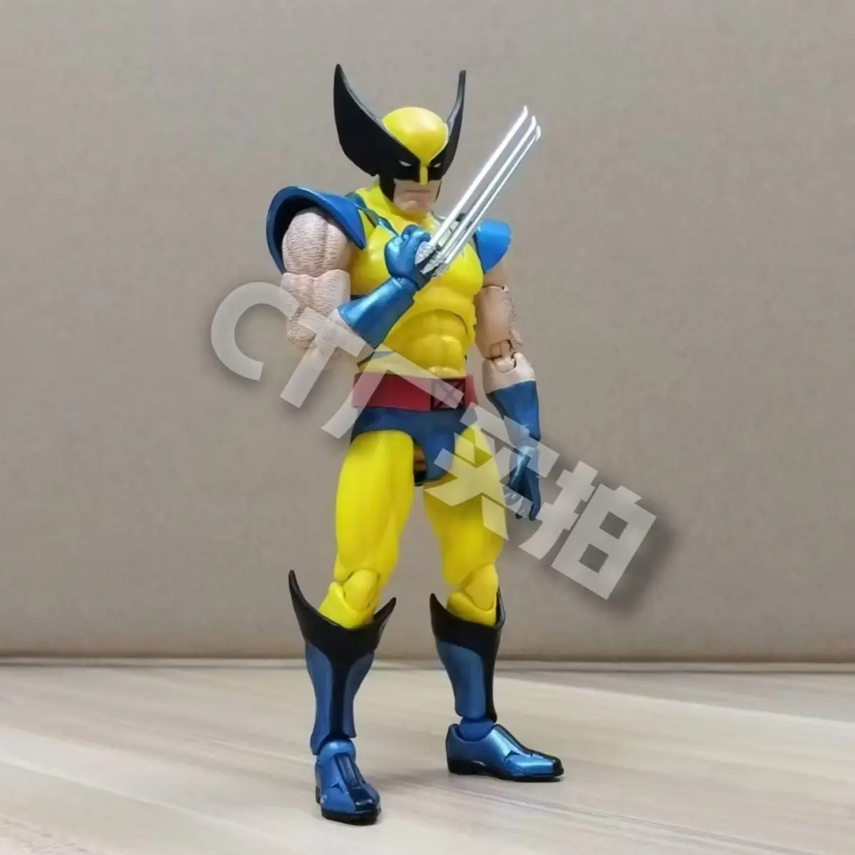 New CT Toys Mafex 96 Wolverine Figure Brown Comic X-Men Action Figure Mafex 138 Shf Anime Figurine Ko Model Toy Gifts