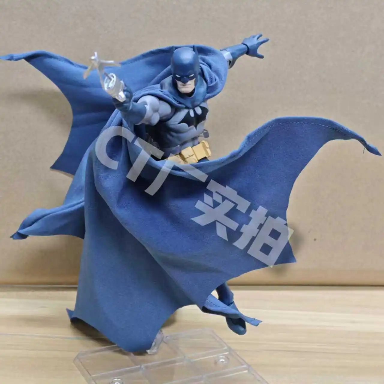 CT Toys Batman Figure Batman Mafex 105 Blue Version Bat Man Action Figures DC Justice League Hush Figurine Collection Toy gifts