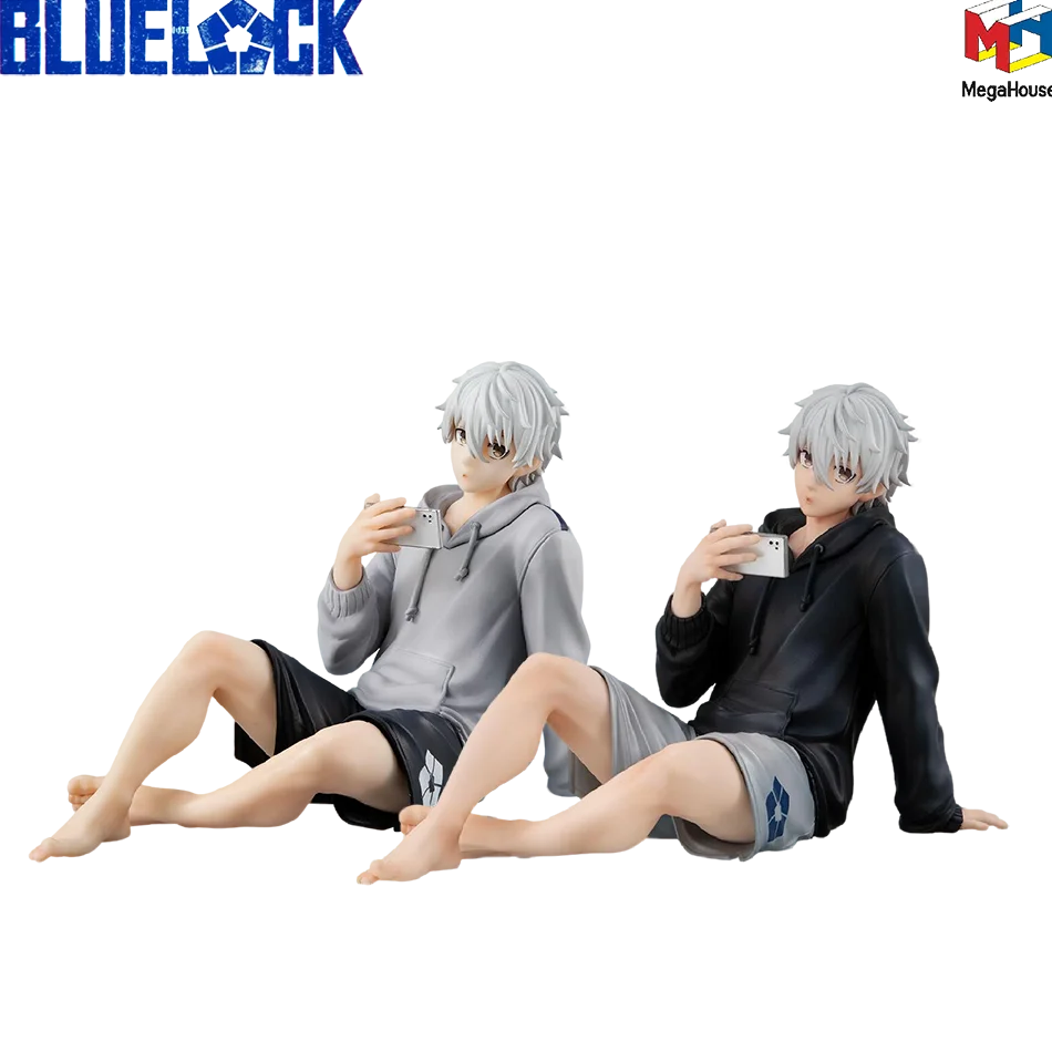 BLUE LOCK Action Figures Nagi Seishiro Anime Figure Sitting Figurine PVC Collectible Model Kids Doll Toys Gifts
