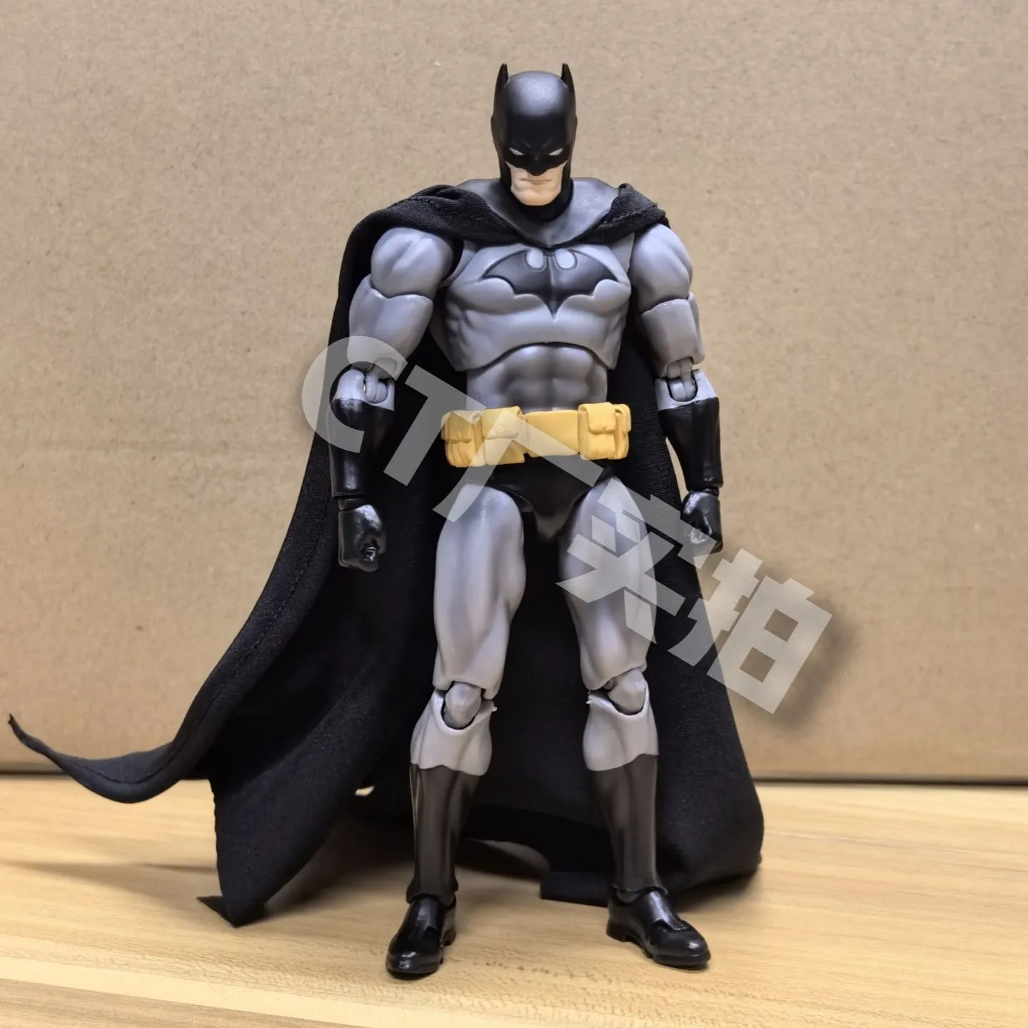 Ct Toys In Stock Batman Figure Batman Mafex 126 Action Figures Justice League Hush Figurine The Dark Knight Collection Toy Gifts - Image 4