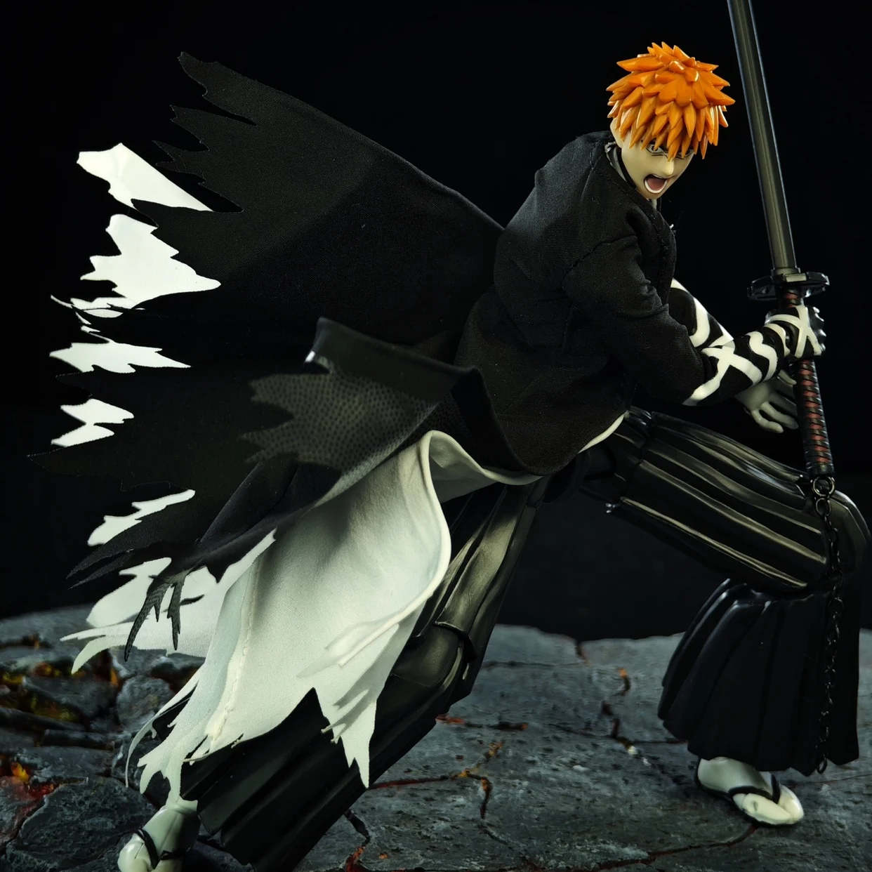 In Stock shf 1/12 Scale Japanese Classic Anime Role Kurosaki Ichigo Double-layer Windbreaker Model For 6” Action Figures Body - Image 5