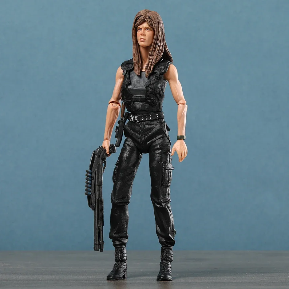 NECA Terminator 2 Sarah Connor Ultimate Action Figure Changeable Accessories PVC Model - Image 5