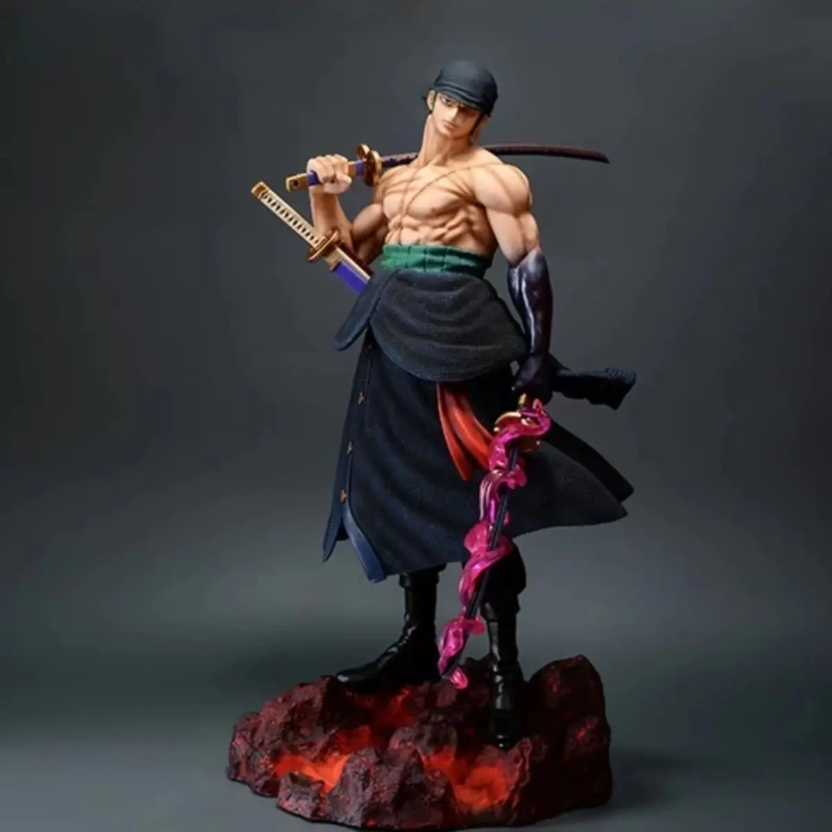 One Piece Anime Large 50cm Five-Headed Eagle Carrying Knife Domineering Zoro Collectible Statue Model Figure Ornament Gifts - Image 4