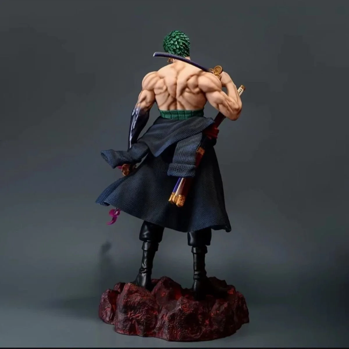 One Piece Anime Large 50cm Five-Headed Eagle Carrying Knife Domineering Zoro Collectible Statue Model Figure Ornament Gifts - Image 6
