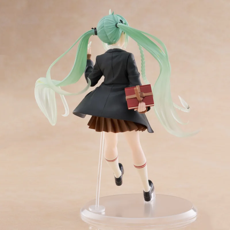 Original Taito Hatsune Miku Preppy Ver Anime Action Figure Fashion Kawaii Collectible Model Garage Kit Toy Kid Birthday Gift