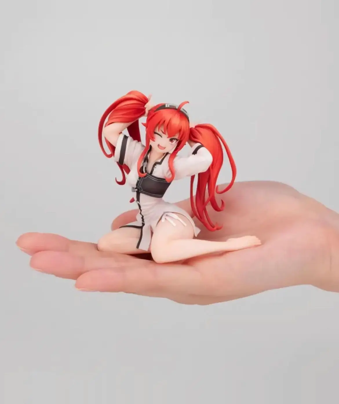 2026 Mushoku Tensei Eris Boreas Greyrat Sitting Pose Figure Anime Noodle Stopper Collectible Desktop Decoration Gift For Anime - Image 7