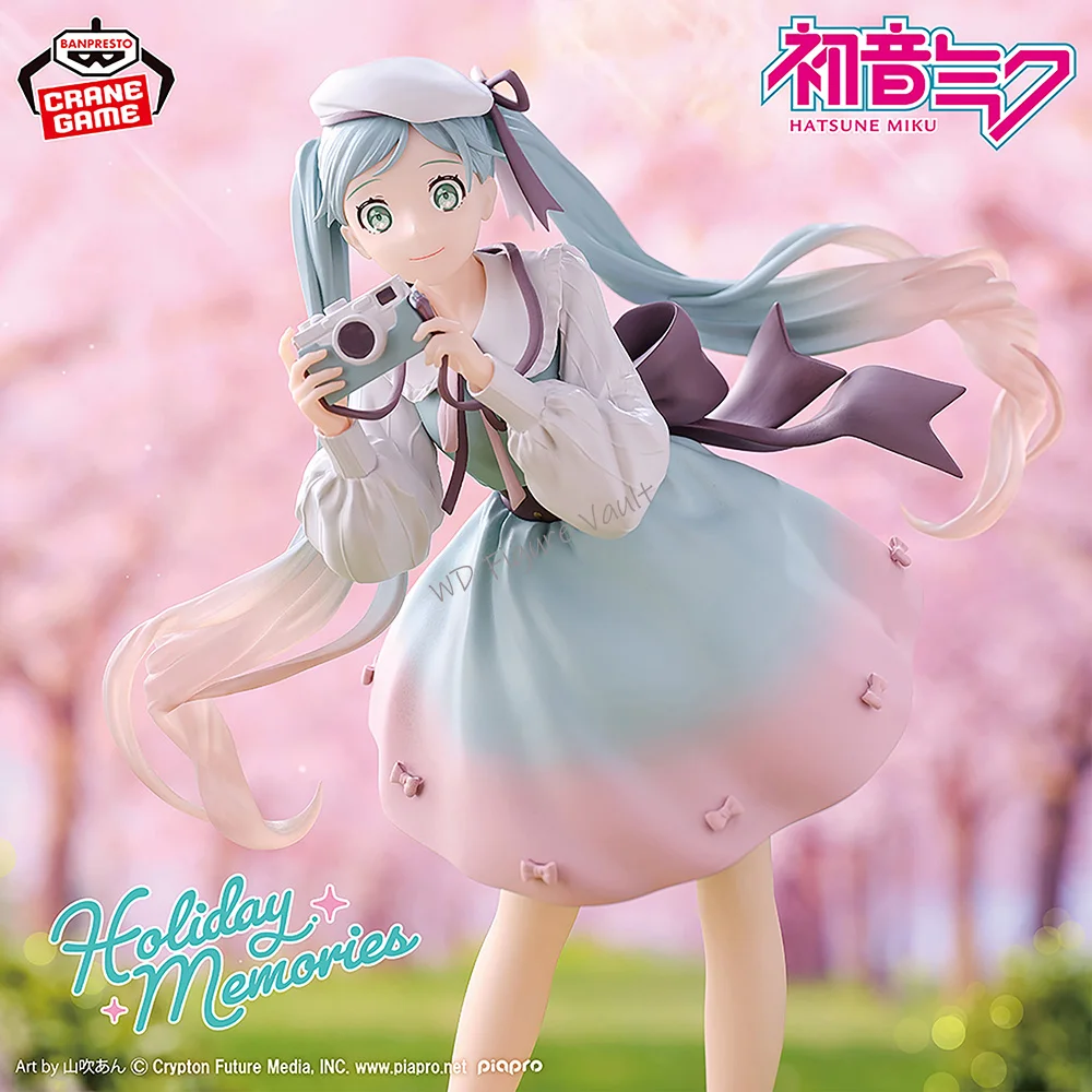 Bandai Officially Licensed  Hatsune Miku Holiday Memories -Camera 20CM PVC Figure Highly Detailed Collectible Model Toy Gift