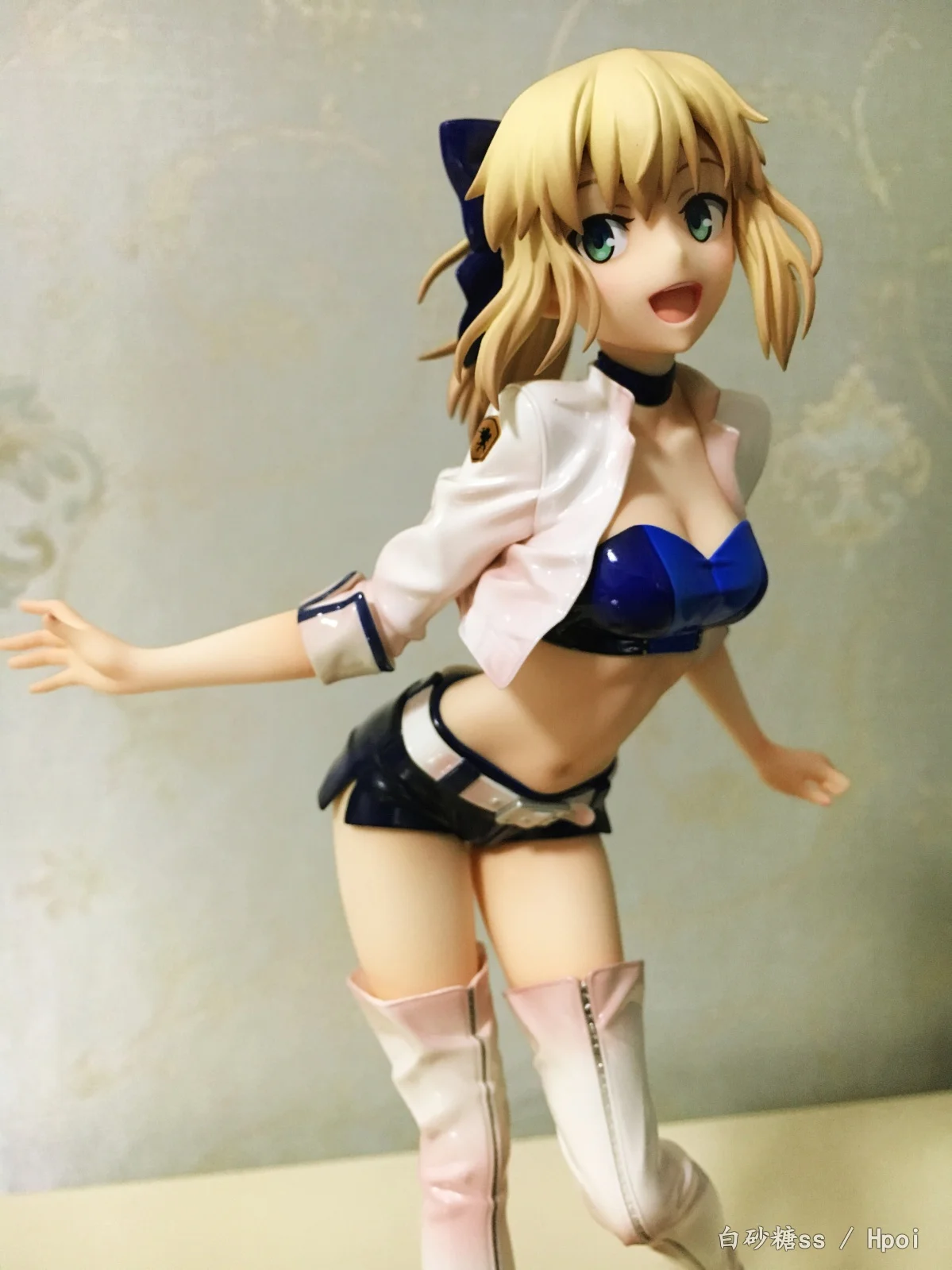 24CM Anime Fate/Stay Night Unlimited Blade Works Altria Pendragon Saber Figure TypeMoon Racing ver 1/7 Model Toy Doll Figure - Image 3
