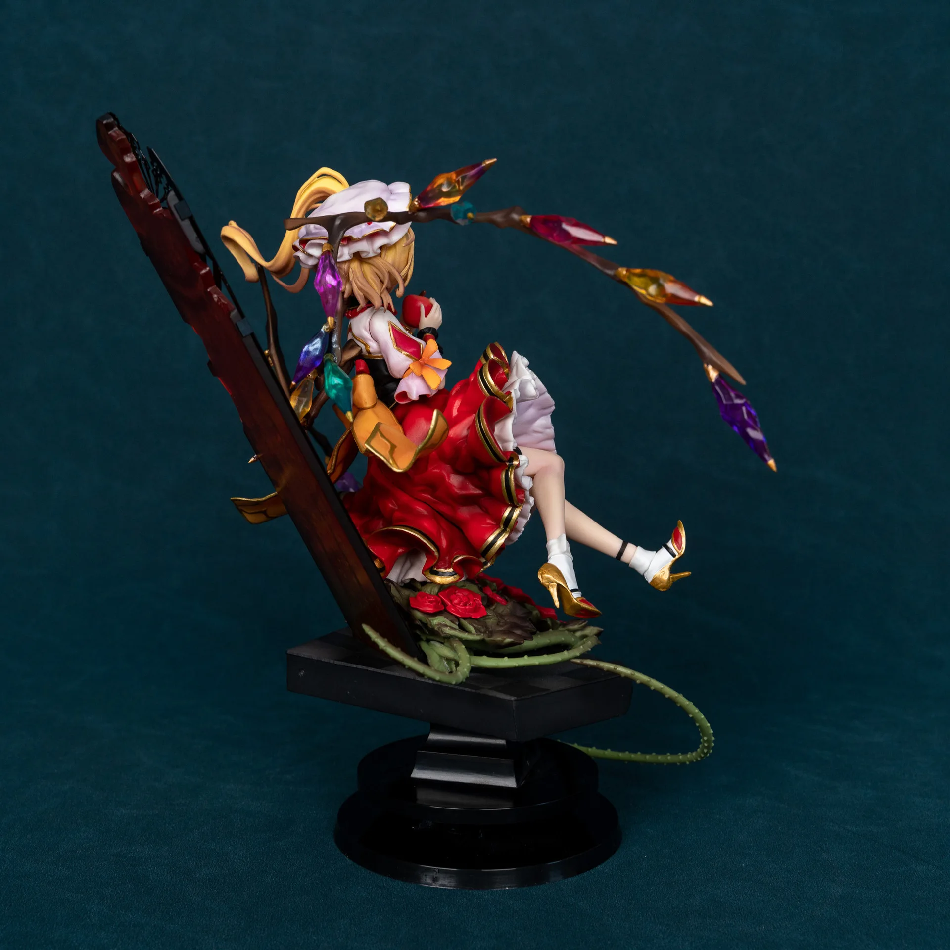 Touhou Project Koumakan Members Remilia Flandre Sakuya Game Girl Figure Model Statue Boys Collection Desktop Ornament Toys Gifts