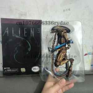 NECA Alien Blue Alien Xenomorph Figma Predator Toy Ripley Action Figure NECA Model Toy Gift 18CM