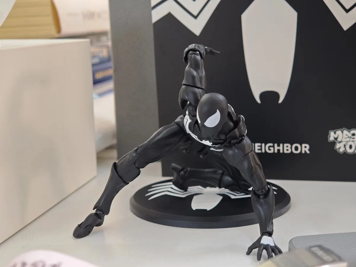 In Stock Mess Toys Spider Man Symbiote Kaine Parker Black Neighbor Symbiote Spider-Man Black Scarlet Spider Man Venom model toys - Image 5