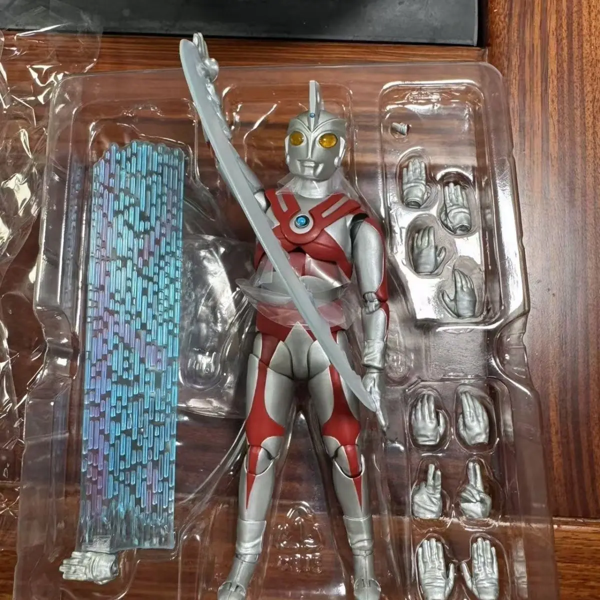 15cm Ultraman Ace Figure Ultraman Action Figures Figurine Desk Decoration Doll Collection Statue Model Toys Kids Birthday Gifts - Image 5