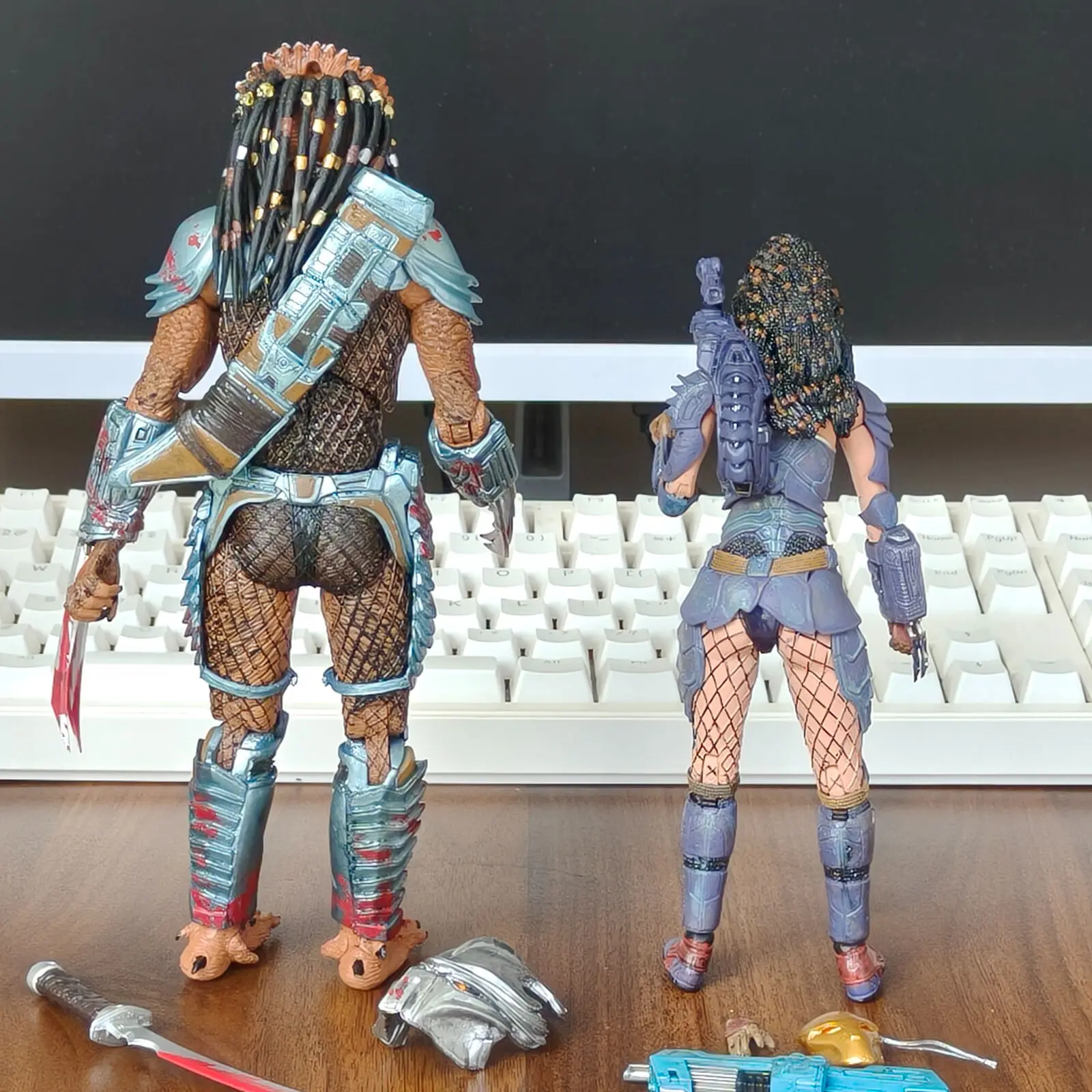  22cm 18cm NECA Alien VS Predator Action Figure Masked Scar Elder Predator Machiko Noguchi Life PVC Collectible Model Gifts