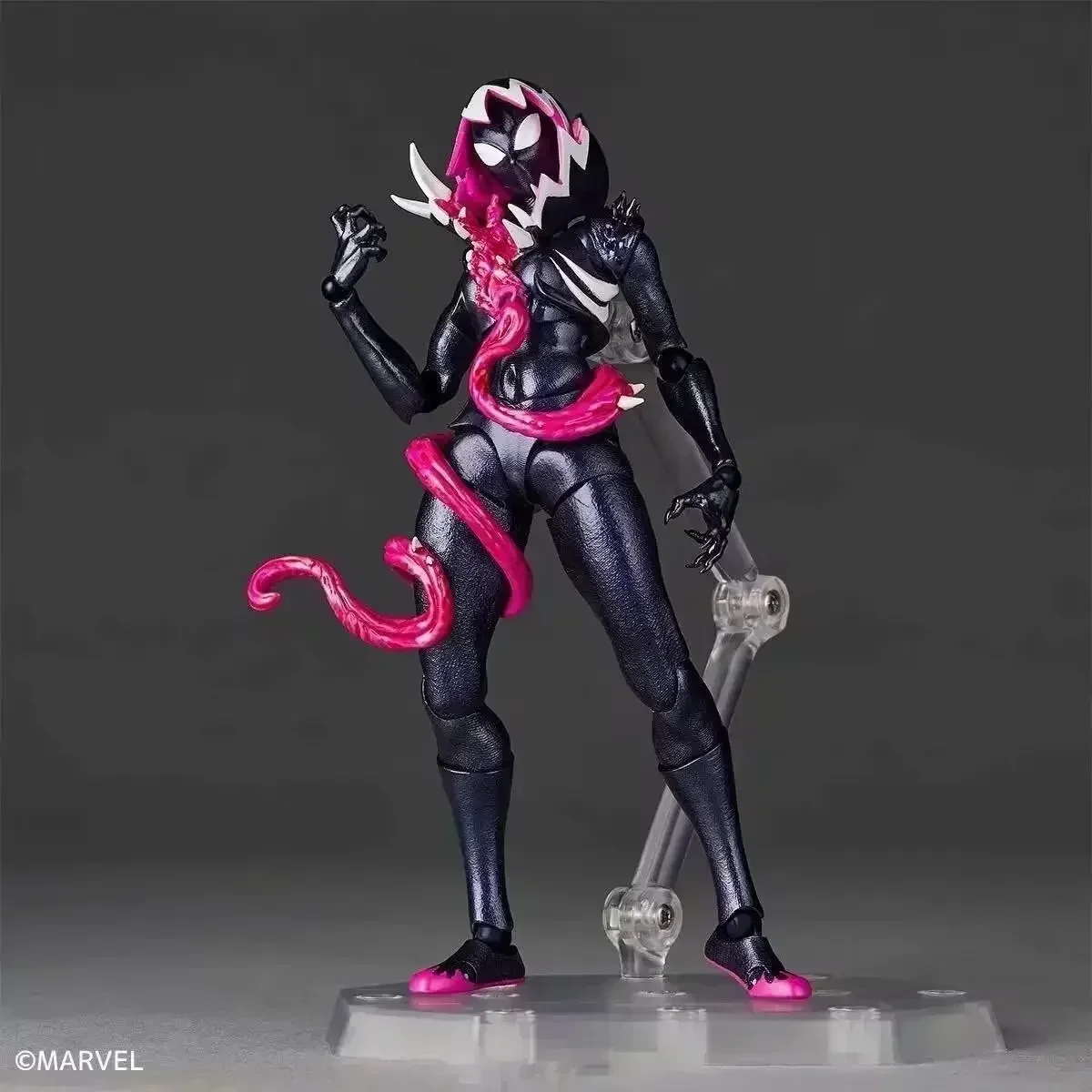 New KO Venom Gwen Marvel Anime Action Figures Figurine Kaiyodo Amazing Yamaguchi Revoltech Statue Model Customized Kid Toy Gifts