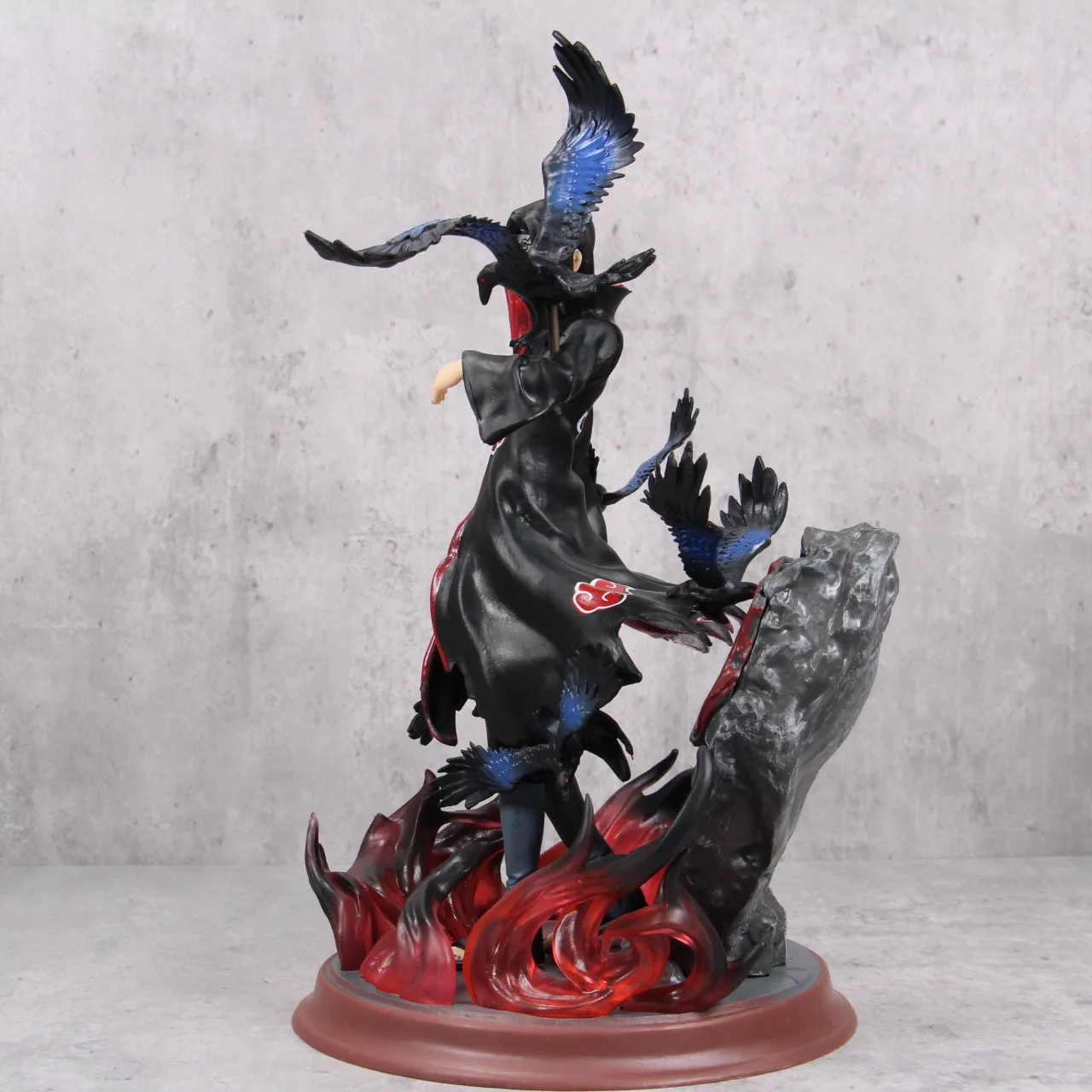 2025 Hot Naruto Crow Hall Itachi GK Uchiha Itachi Statue Anime Figure Model Desktop Ornament Hand-made Collection Brithday Gift