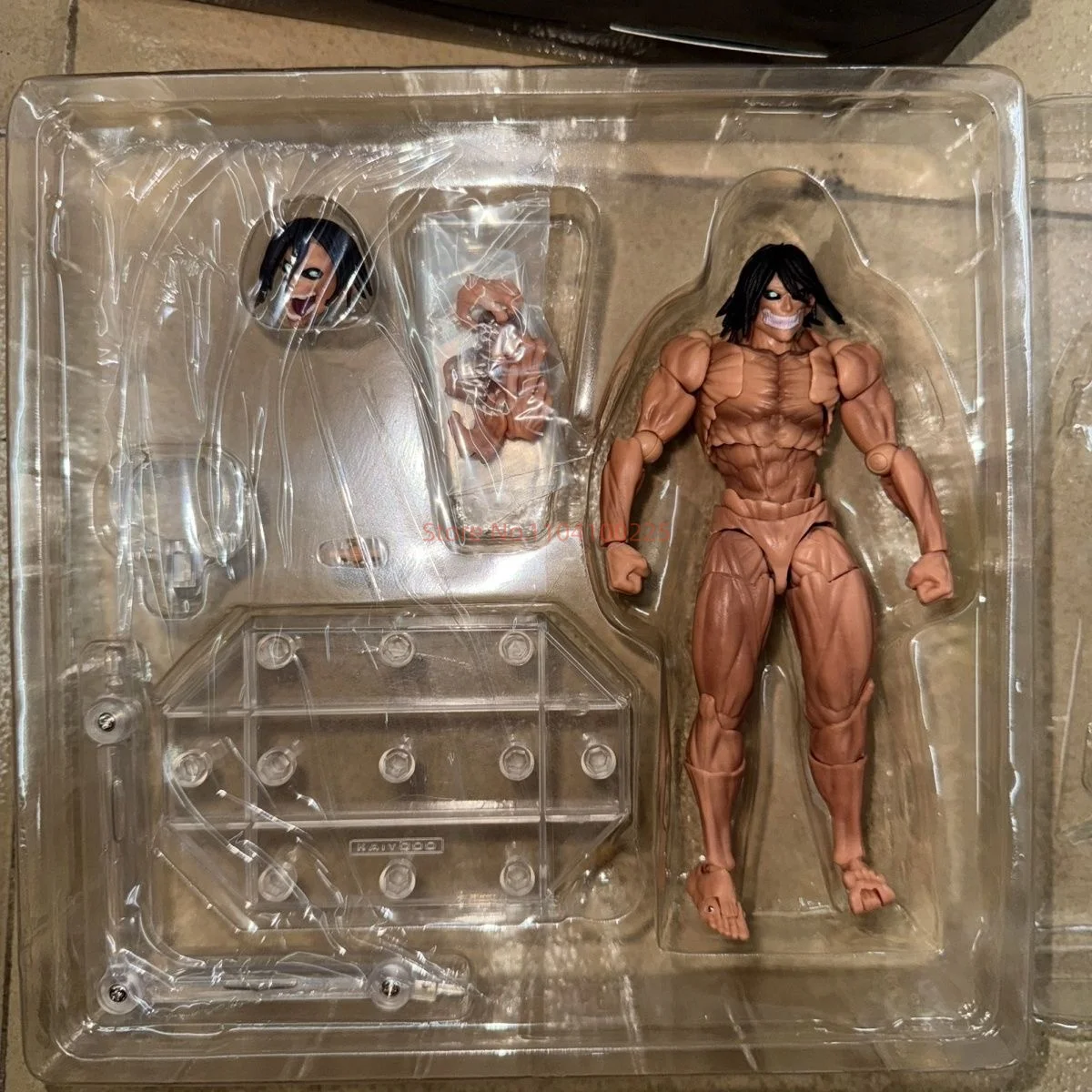 Attack on Titan Figure Revoltech The Armored Titan Action Figures Amazing Yamaguchi Yoroi no Kyojin Reiner Braun PVC Model Toys - Image 6
