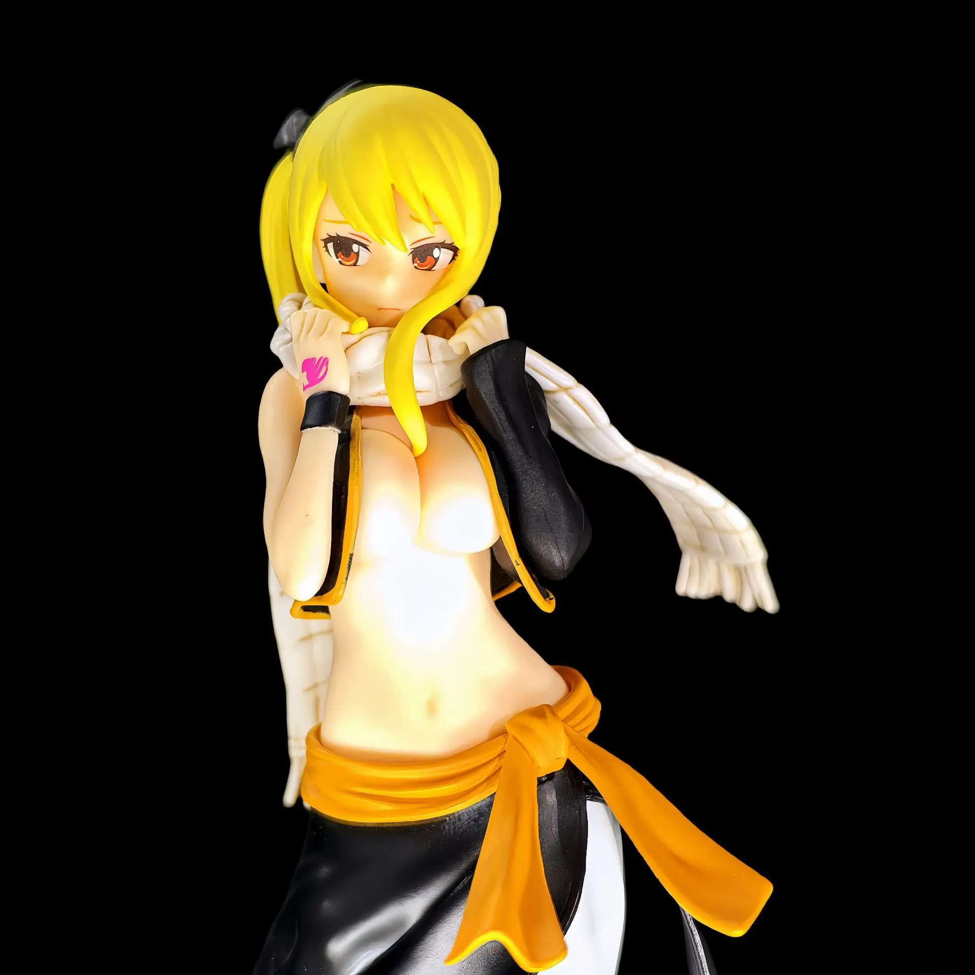 23CM FAIRY TAIL Lucy Heartfilia Menswear Standing Anime Handmade Action Figures Desktop Case Decoration Ornament Gift