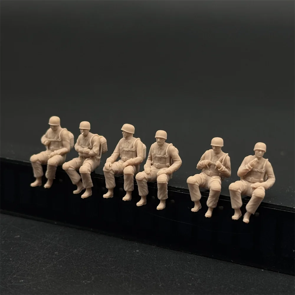 1/48 1/72 Scale German Paratroopers Seated for 6 Figures Unpainted Resin Model kit Military Miniature Soldiers Collection - Image 4