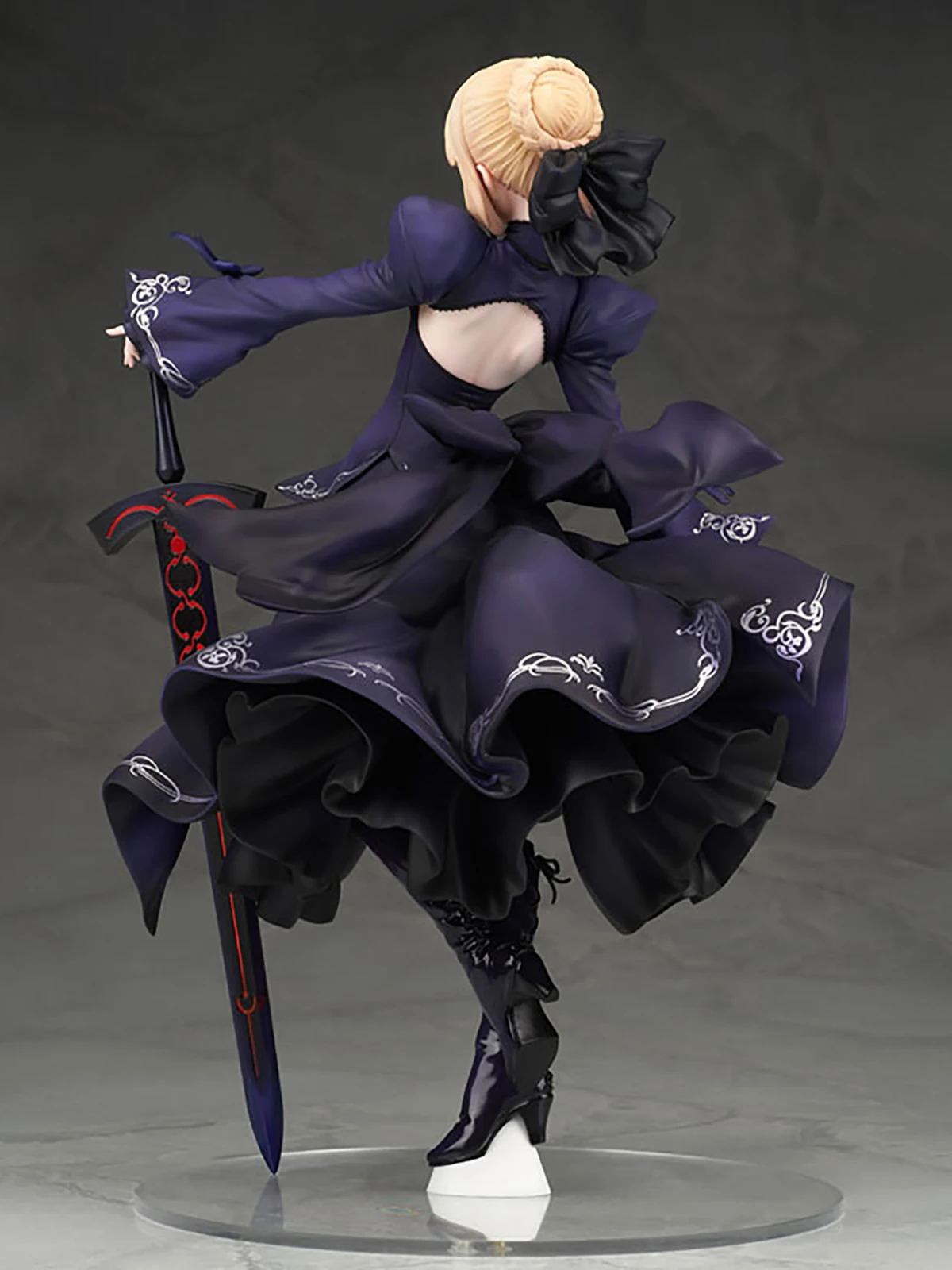 In Stock Original Alter Prepainted Fate/Grand Order Altria Pendragon Saber (Alter), Dress Ver. 1/7 H=230mm Figure Detachable - Image 5