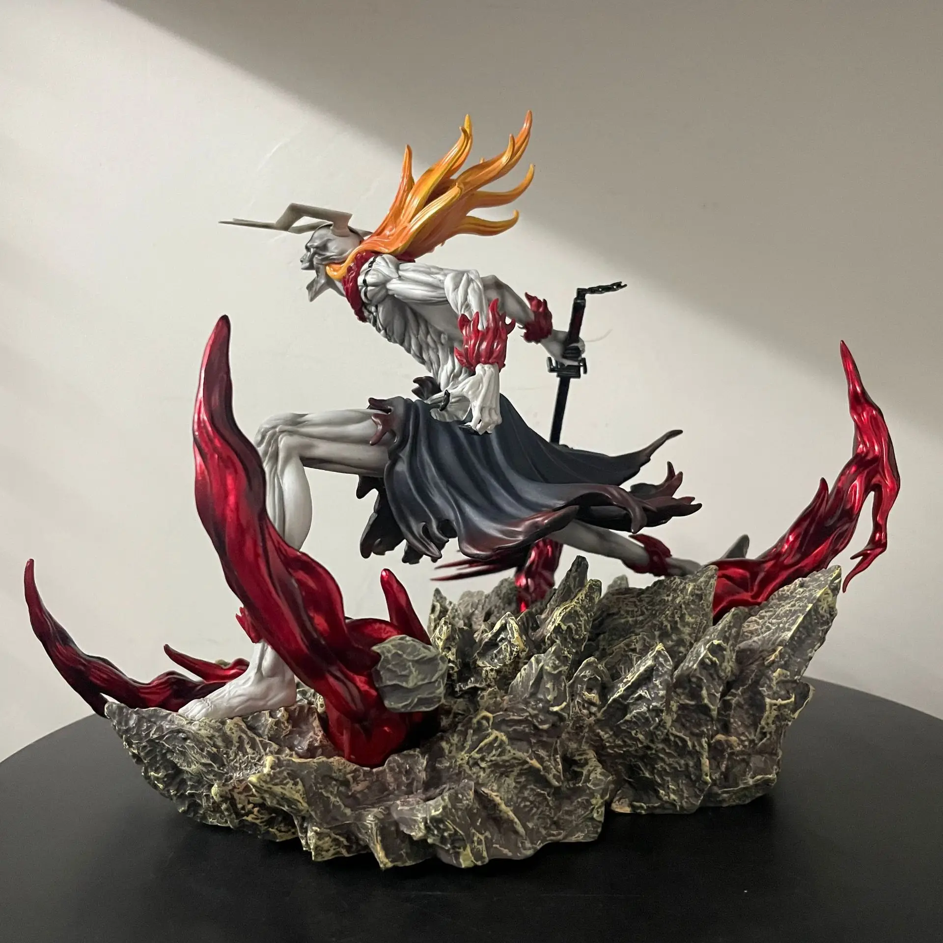 Bleach Ichigo Hollowfied Action Figure 23cm Anime Statue Getsuga Tensho Desktop Decoration Collectible Toy Gift