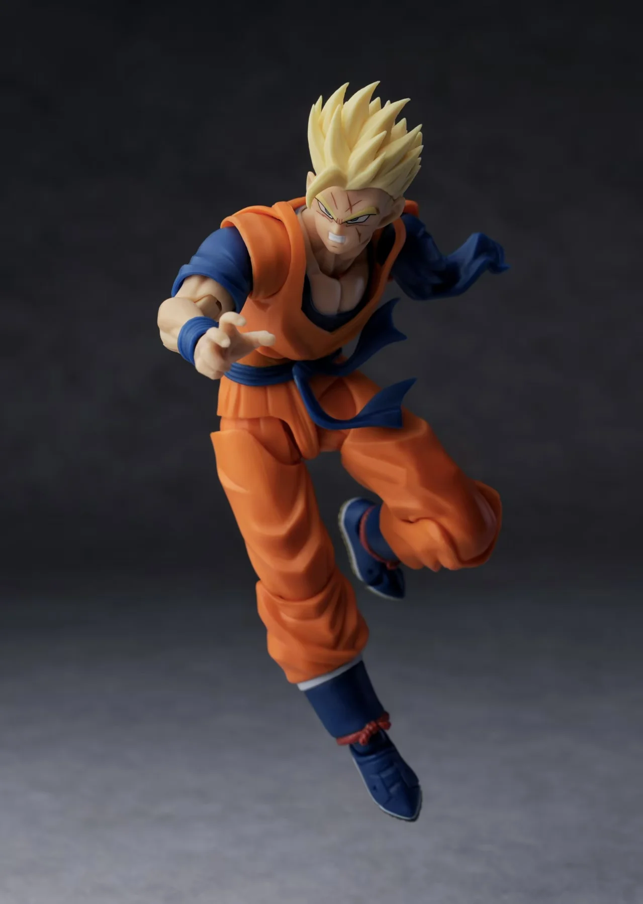 HA TOYS HAZ001 Dragon Ball Z Shf Super Saiyan Anime One-Armed Hero Gohan Action Figure Statue Model Collectible Toys Gift