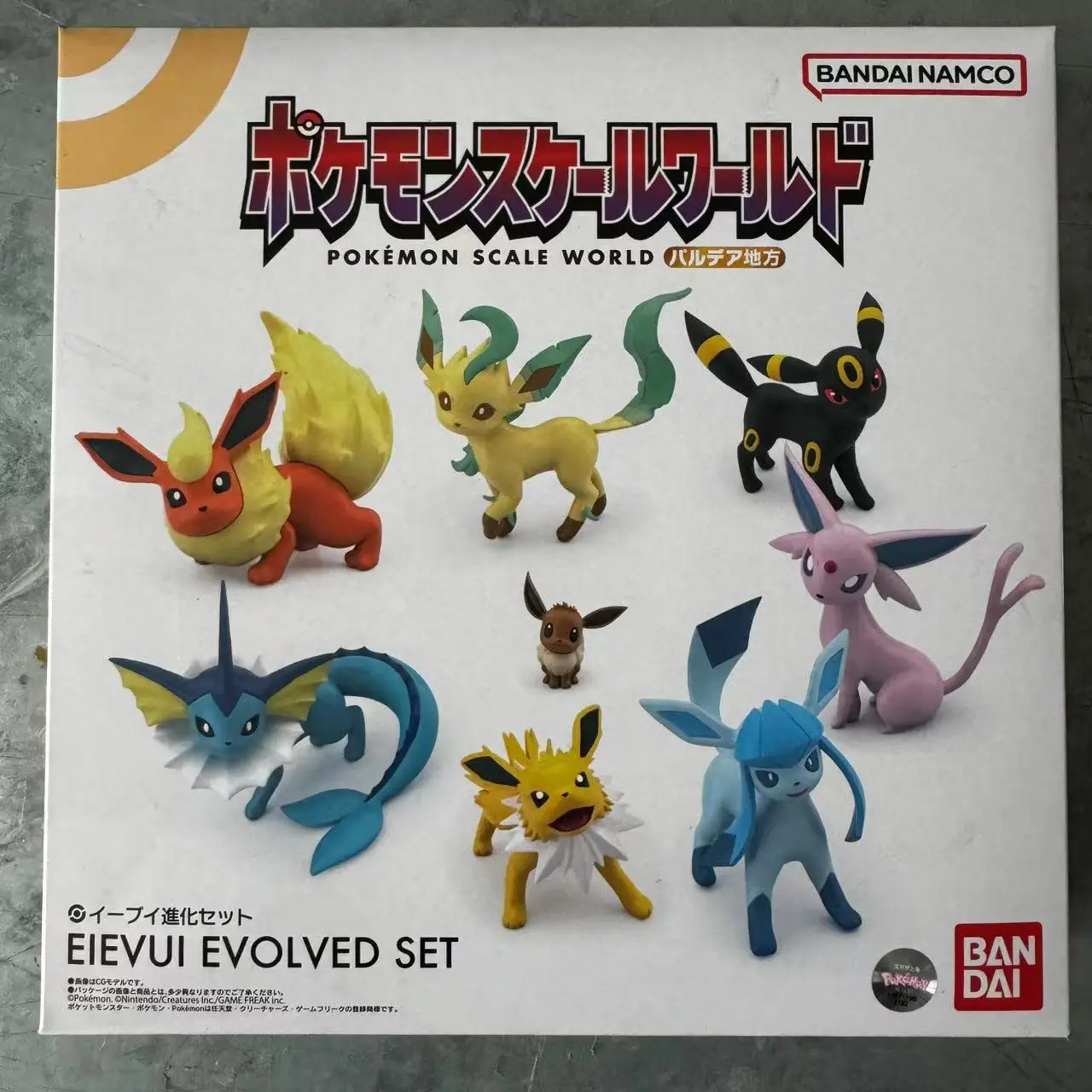 Eeveelution Eevee Vaporeon Jolteon Flareon Espeon Umbreon Leafeon Sylveon Glaceon Cute Action Figure Model Toys