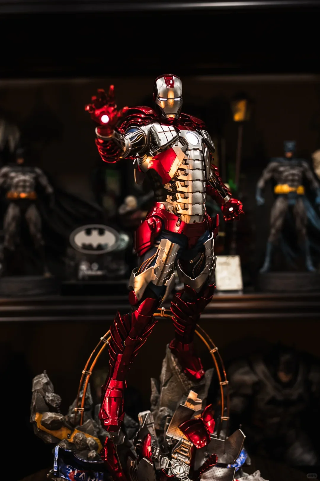 New Product In Stock Marvel Series 66cm 1/4 Iron Man Mk5 Avengers High-End Gk Statue Figurine Model Surprise Gift For Fans - Image 5