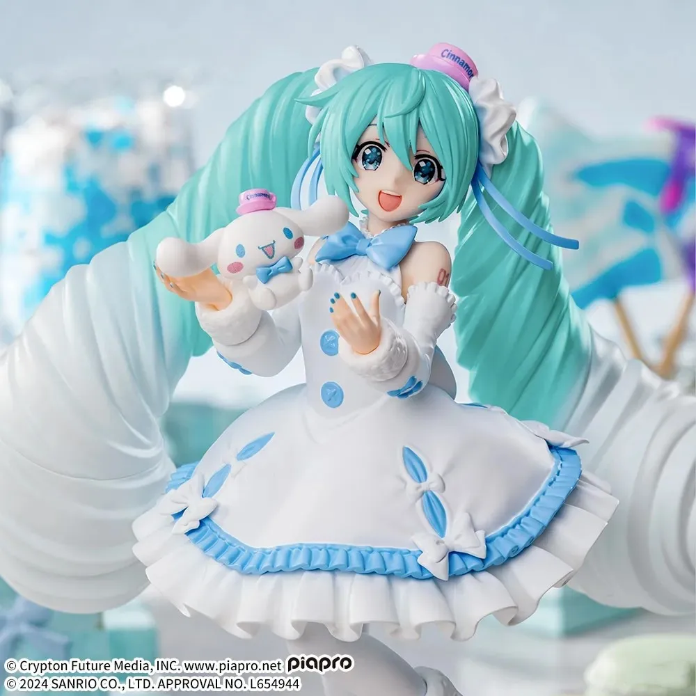 Original SEGA Hatsune Miku Cinnamoroll Anime Figure Noddle Stopper Toy Action Figure Anime Figure PVC Model Collection Doll Gift