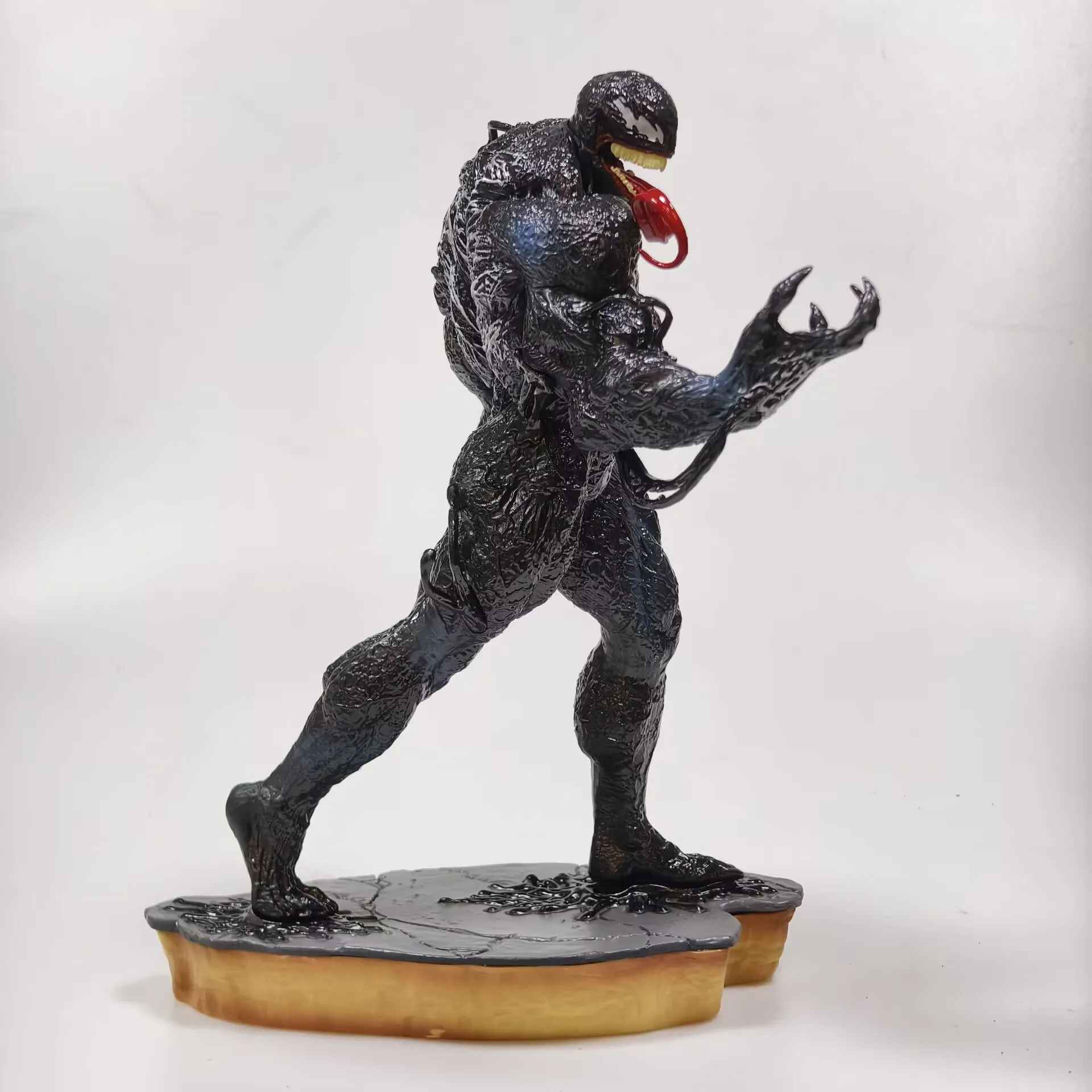 2025 Popular New Product 30CM Red Venom Handmade, Black Venom DIY Desktop Decoration Ornament Christmas Gift - Image 4