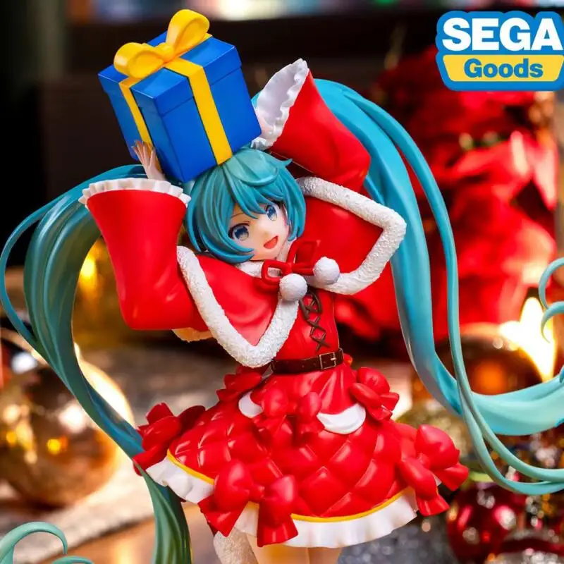 in stock Genuine SEGA VOCALOID Hatsune Miku 2024 Christmas Gift PVC Anime Figure Model Collector Figurine Toy Desktop ornament