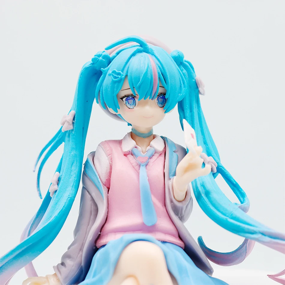 15-20cm Hatsune Miku Game Character Hatsune Cartoon Doll Exquisite Girl Doll Model Toy Home Car Ornament Children Birthday Gift