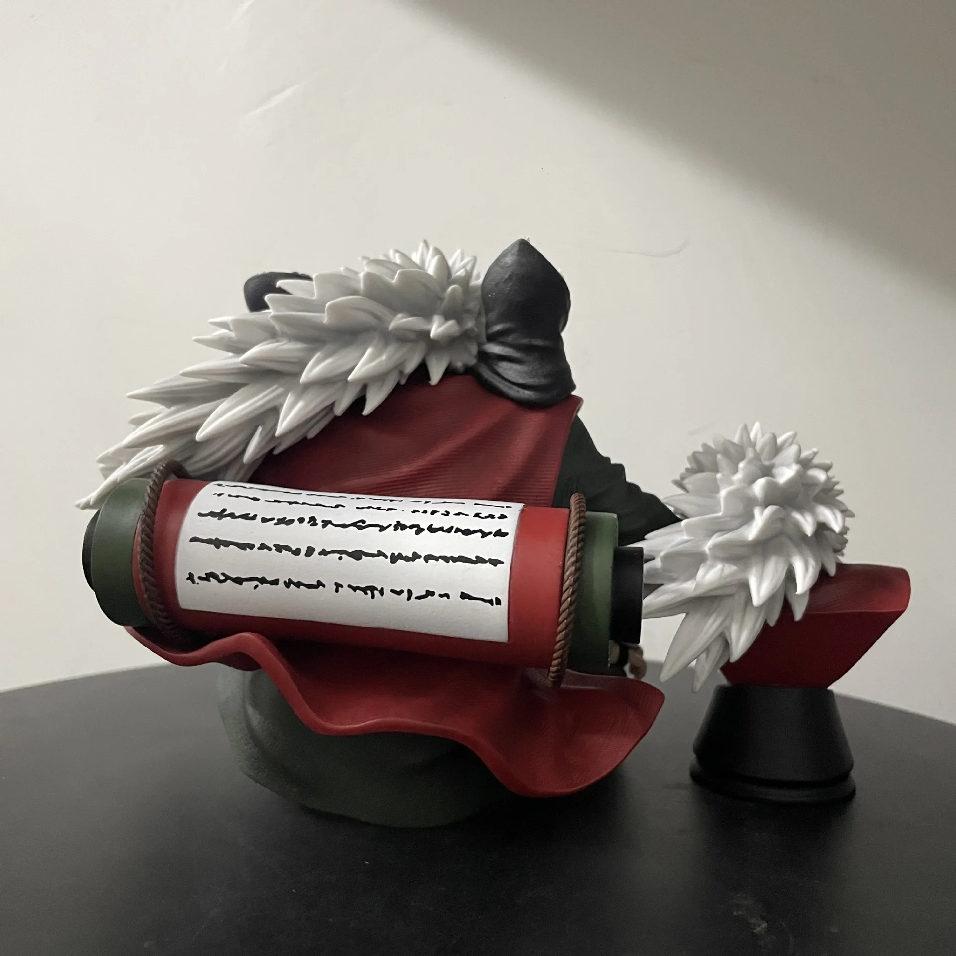 Naruto Statue Model Sitting Posture Double Headed Jiraiya GK Figure Collect Birthday Gift Desk Decoration