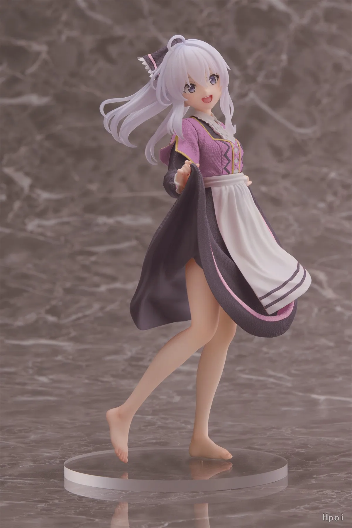 In Stock TAITO Coreful Wandering Witch The Journey of Elaina Elaina Grape Stomping Girl Ver Renewal Edition Toy Model Collection