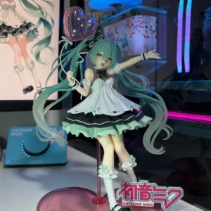 Hot 18CM Anime Hatsune Miku Birthday Party Styling Figure Anime Peripheral Collectible Models Decoration Children Kawaii Gift