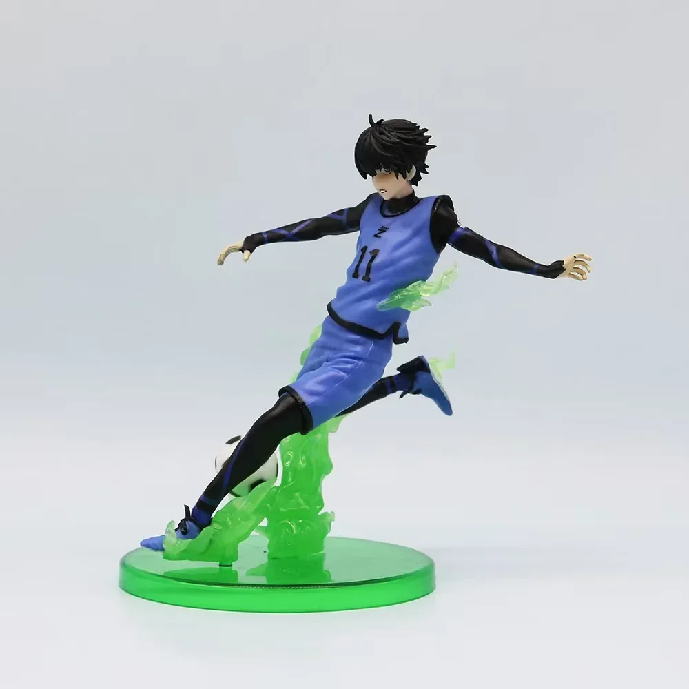 BLUE LOCK Figure Anime Football Comic Isagi Yoichi Bachira Meguru Nagi Seishiro Mikage Reo PVC Model Room Decor For BIrthday Gif - Image 3