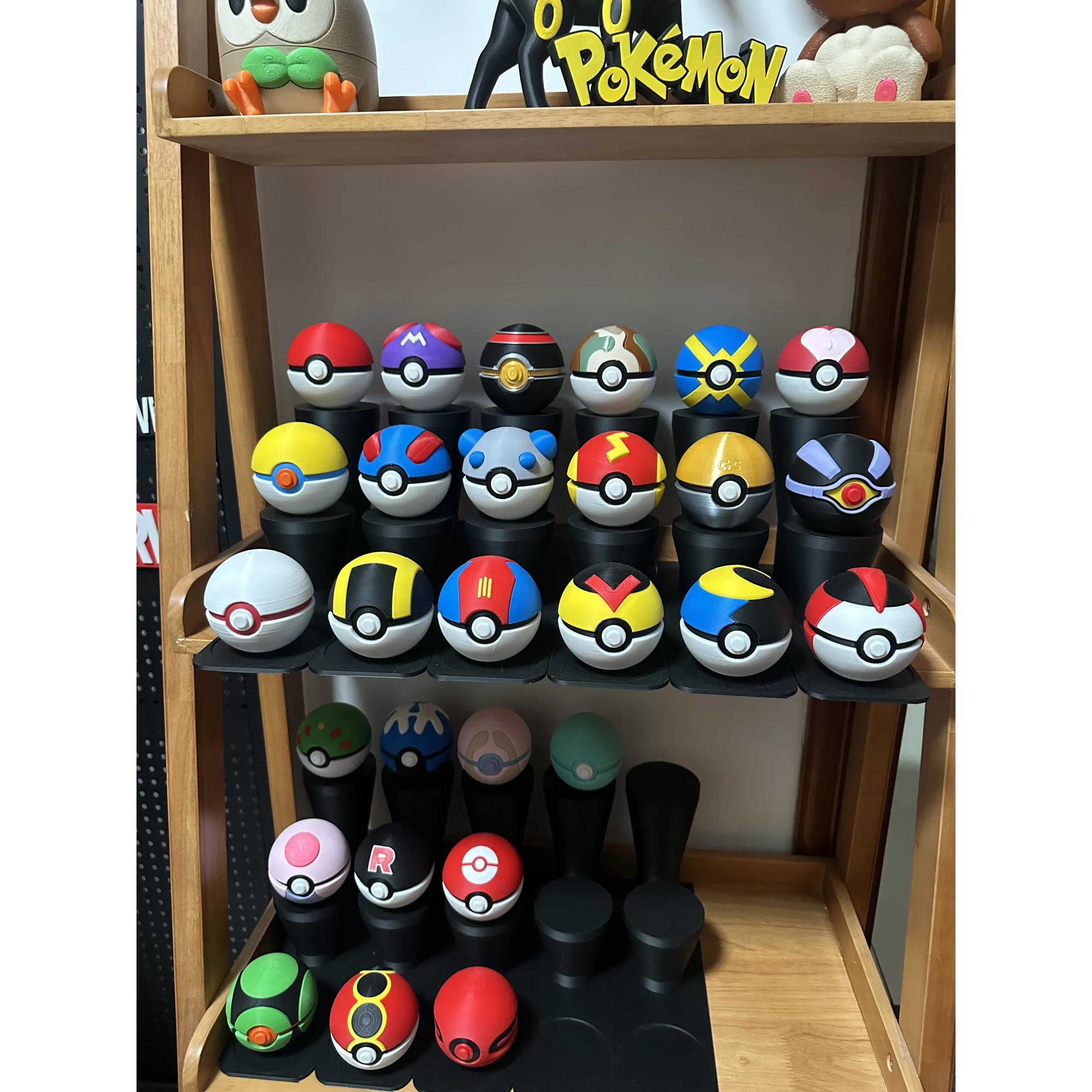 In Stock 3D Printing Pokémon Poké Ball Basic Ball Form Ornament Master Ultimate Dark Ball Pokémon Periphery Model Toys Ornament