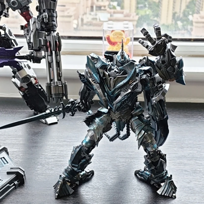 IN STOCK BAIWEI Transformation TW-1104 TW1104 Strafe Robot Swoop Action Figure 27CM Wing Dragon Model Dinobot