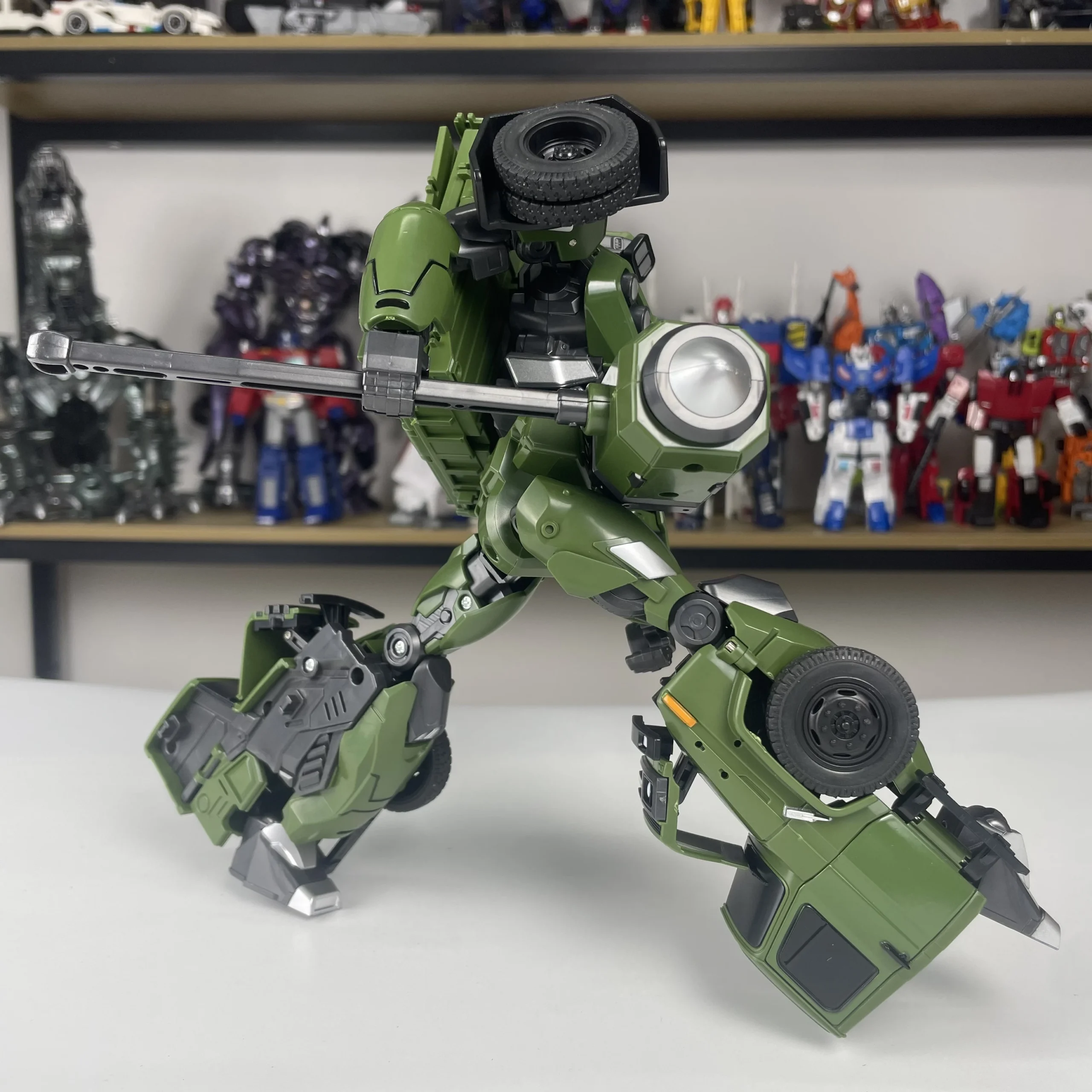 LiJiang Transformation HuaZaoZhiGuang CA141 Jiefang XT-1654 23CM Action Figures Toy Gift