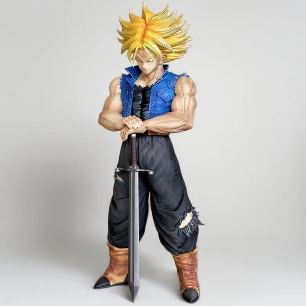 25cm/9.84in Anime Dragon Ball Z Trunks Figure Future Trunks Action Figures MPVC Statue Collection Model Toys for Children Gifts