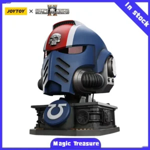 【MT】JOYTOY Warhammer 40K Ultramarines Lieutenant Titus 'MKX Helmet & Display Stand 1/1 Scale Model Toy