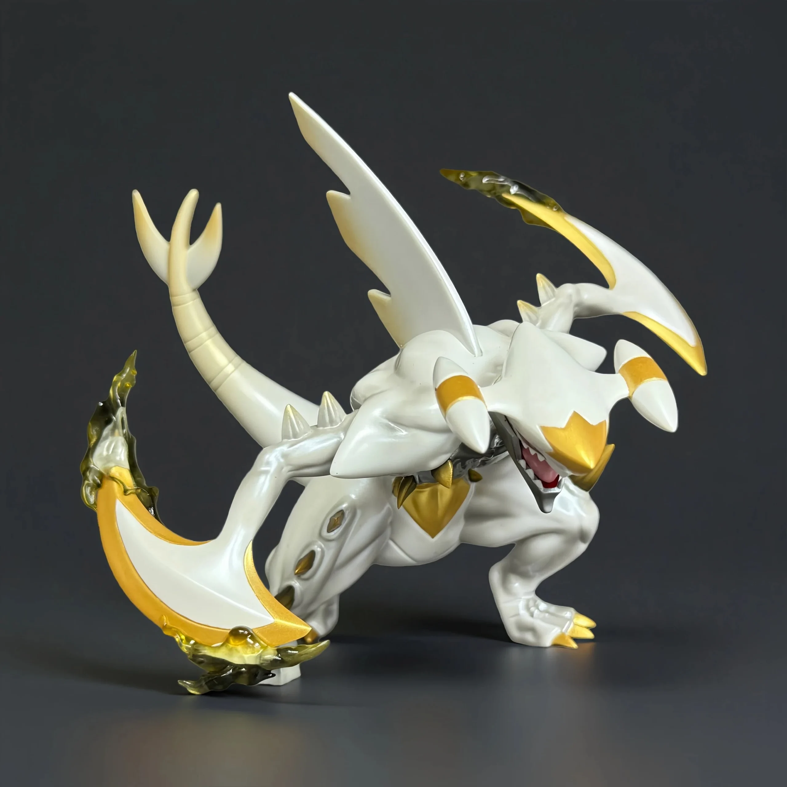 New Hot Shiny Mega Garchomp 1/20 PokéMon Anime Game Peripherals Shiny Figure Desktop Ornaments Model Toy Boys Gifts