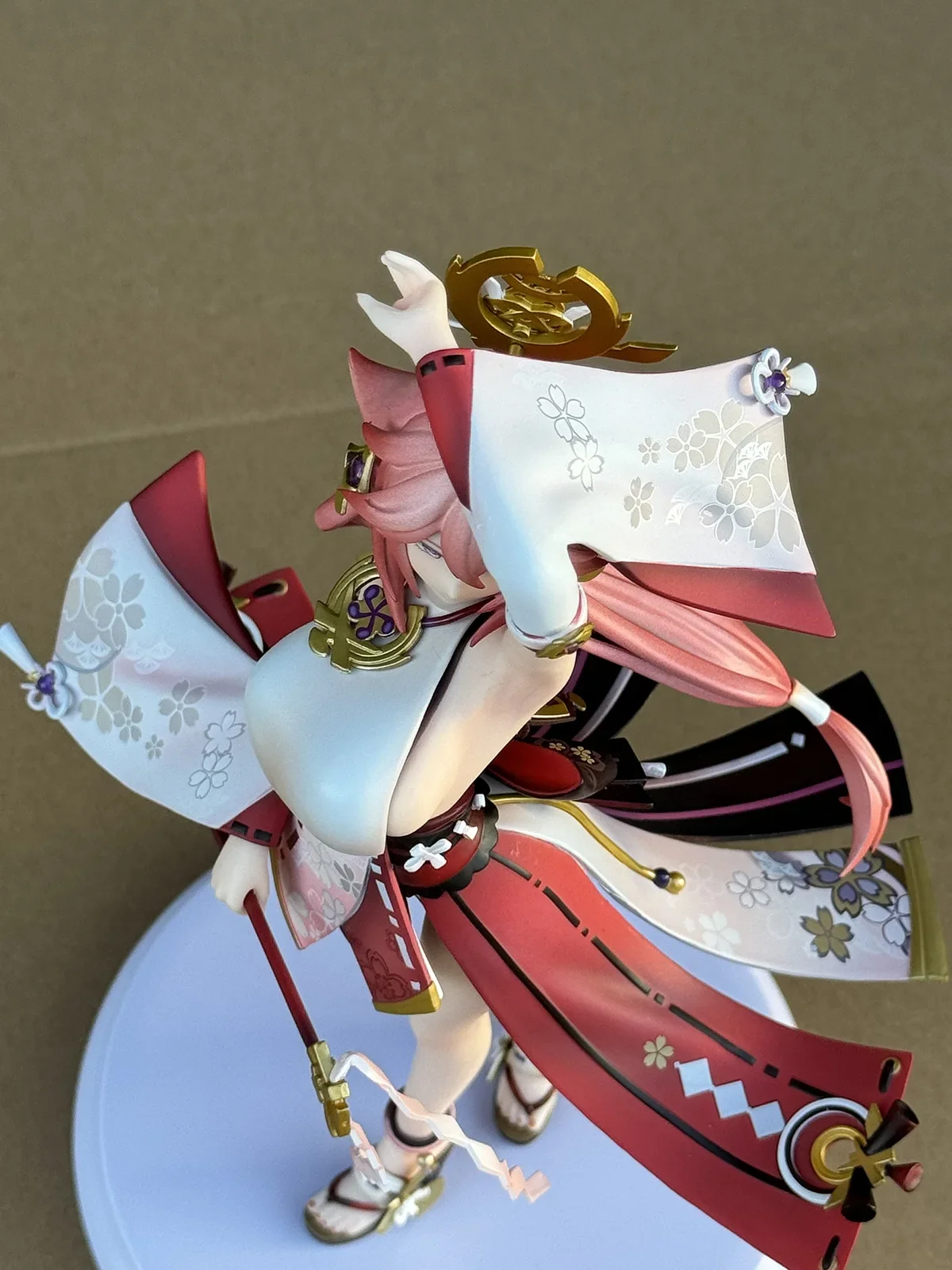 Genshin Impact Figure Yae Miko Anime Figures Kawaii Girl Anime Peripheral Statue Collectible Customized Model Desk Decor Gift - Image 3